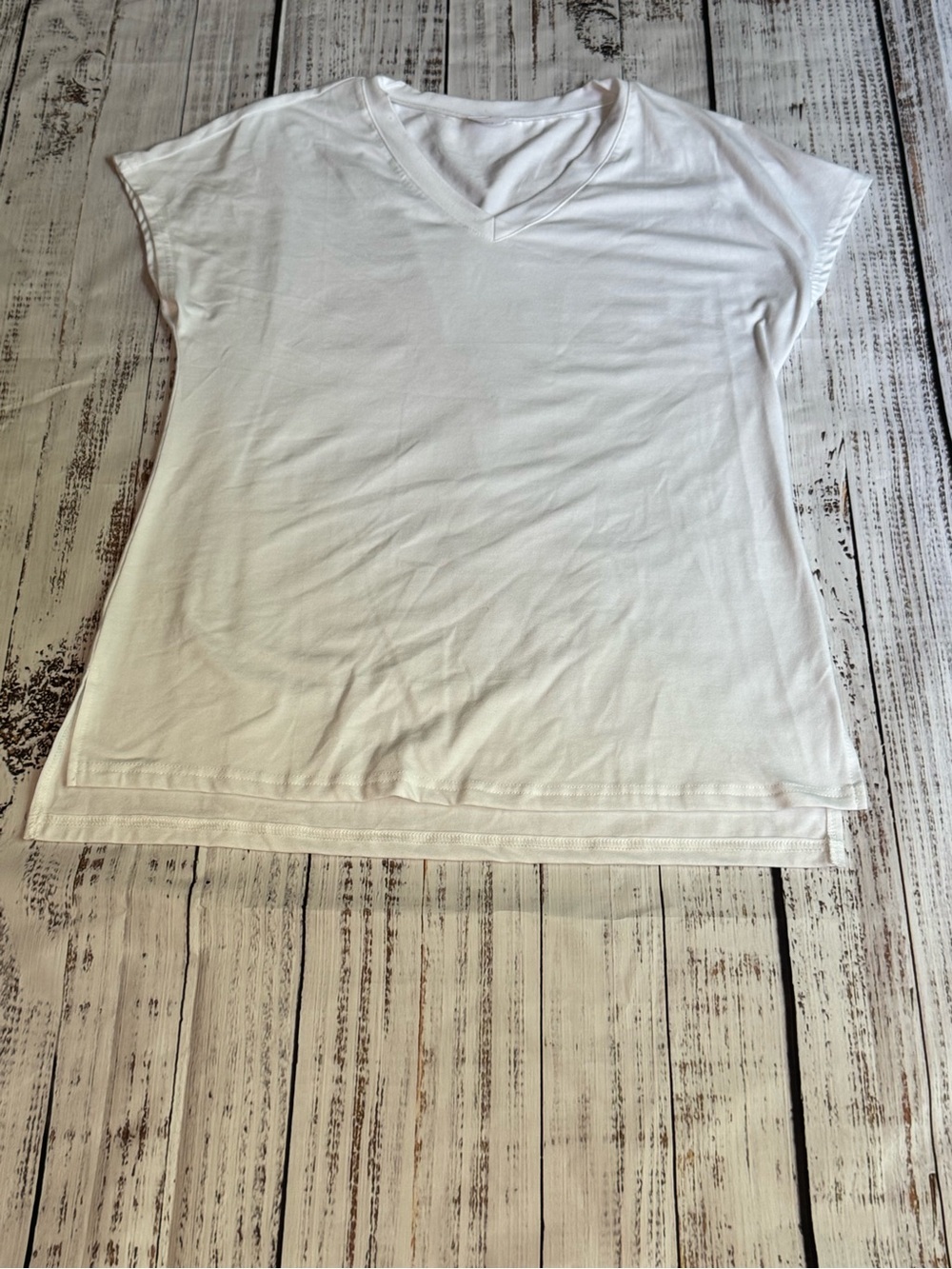 Classic White V-Neck Short Sleeve Tee - Women